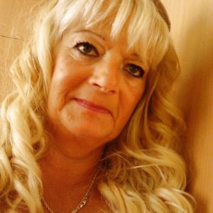 Le temps presse, j’ai mieux à faire que de tourner autour du pot Léa - rencontre-MILF-Montpellier