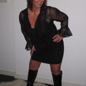 Léa - rencontre-Cougar-Vénissieux