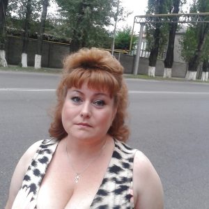 Partenaire pour des balades naturistes Louane - rencontre-Naturiste-Nice