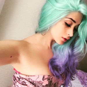 Sueur au bureau ? Chaleur à partager Céline - rencontre-Teen-Lorient